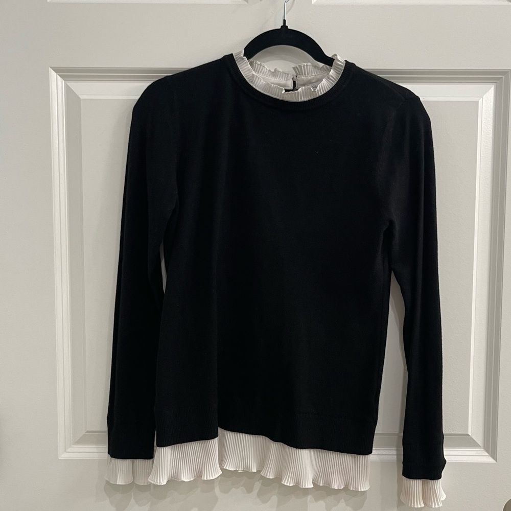 Vila Milano sweater size Medium